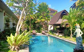 Kama Ayu Bungalow